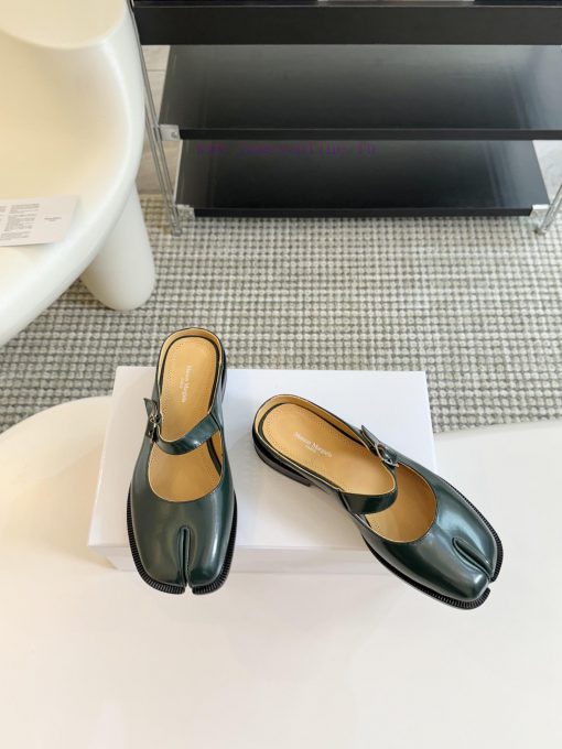Maison Margiela MM6 Tabi Split Toe Shoes 2024 New Product Most Popular Purchasing Agent 11 e1emjjm8 - Image 3