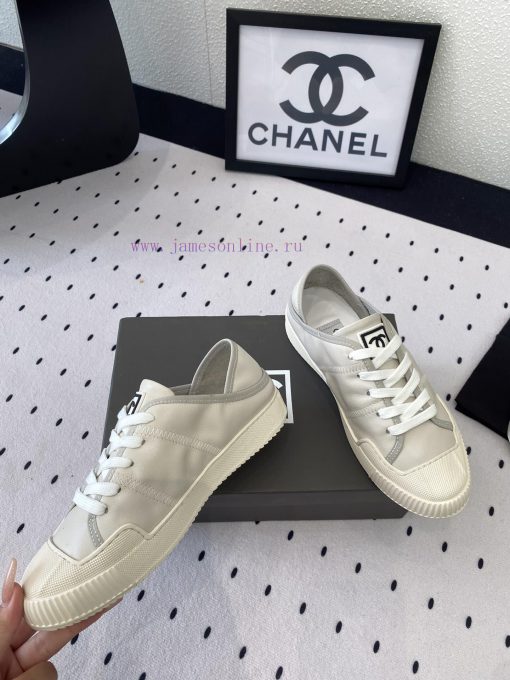 Chanel's new casual shoes are now available for sale. They are cute, retro, and show off thes116qa19 - Image 4