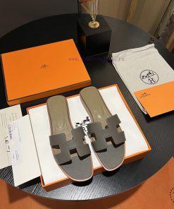 HERMES Hermes, Palm Pattern Series H Trailer, Made with 11 High Altitude Edition Shoes, Top c97hh0p5