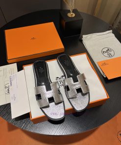 HERMES Hermes, Palm Pattern Series H Trailer, Made with 11 High Altitude Edition Shoes, Top 30v9pph6