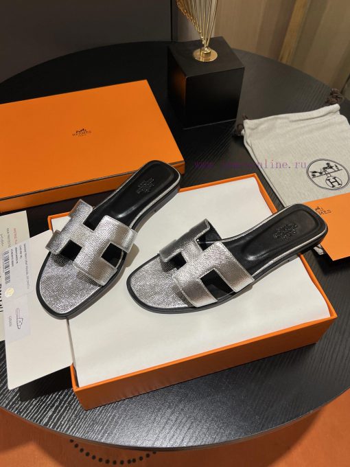 HERMES Hermes, Palm Pattern Series H Trailer, Made with 11 High Altitude Edition Shoes, Top 30v9pph6 - Image 3