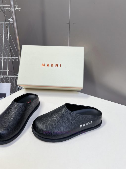 Marni Classic Half Slippers for Spring and Summer: This pair of slippers with contrasting cojjrjt5tv - Image 4