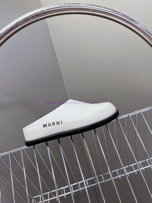 Marni Classic Half Slippers for Spring and Summer: This pair of slippers with contrasting co7uno6hfu - Image 6