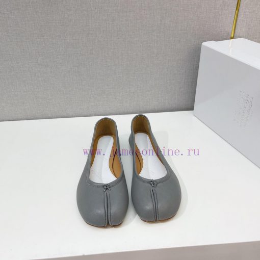Upgraded version, MaisonMargiela Martin Margiela, a classic split toe single shoe Half a trau29datxx - Image 2