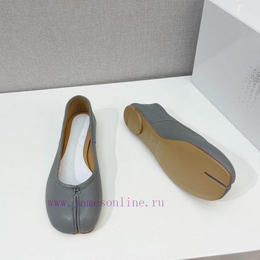 Upgraded version, MaisonMargiela Martin Margiela, a classic split toe single shoe Half a trau29datxx - Image 5