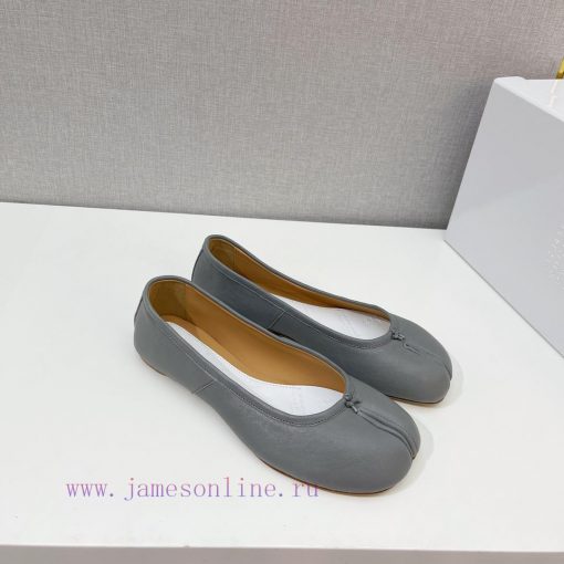 Upgraded version, MaisonMargiela Martin Margiela, a classic split toe single shoe Half a trau29datxx - Image 6