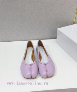 Upgraded version, MaisonMargiela Martin Margiela, a classic split toe single shoe Half a tranv9wy5qa