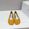 Upgraded version, MaisonMargiela Martin Margiela, a classic split toe single shoe Half a tramvbpjpad