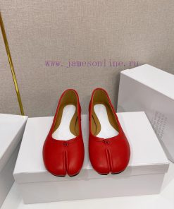 MaisonMargiela Martin Margiela, a classic split toe single shoe Half a tray Comfortable on tc7gp00hx