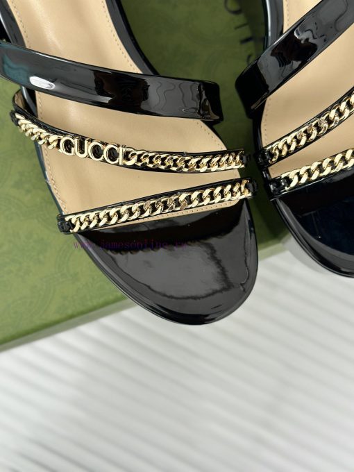 Gucci24S Spring/Summer New Product ShowThick soled chain slippersG Home is reflecting a sensqlgoauan - Image 8