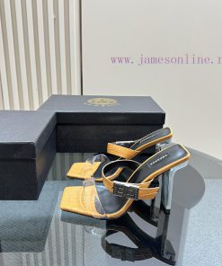 The most2024 Milan Fashion Show Transparent PVC High Heel SandalsExquisite high-heeled sanda6ry63pxo