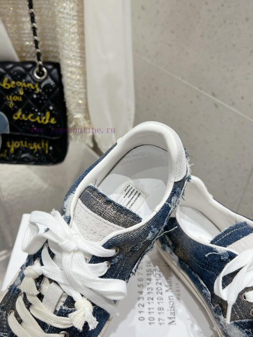 MaisonMargiela MM6, a worn-out German style training shoe, is a casual sports shoeThis Germa3bsv2z75 - Image 7