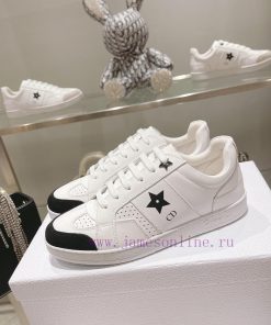 D Home 2024 Spring/Summer New CollectionThis Dio Star sports shoe continues the timeless sil250mmt61