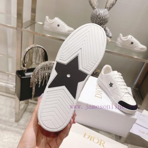 D Home 2024 Spring/Summer New CollectionThis Dio Star sports shoe continues the timeless sil250mmt61 - Image 10