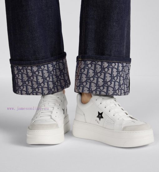 Yuan D Home 2024 Spring/Summer New CollectionThis Dio Star sports shoe continues the timeles1hll558o - Image 3