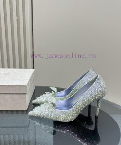 Jimmy CHO's first choice for crystal wedding shoes is JC's crystal flower shoes~In addition thcttd9x