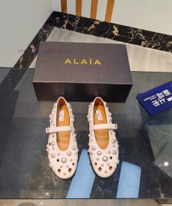 ALAIA's latest ballet shoes for 2024, featuring a unique heart-shaped design and a sexy look6lbxtgaq
