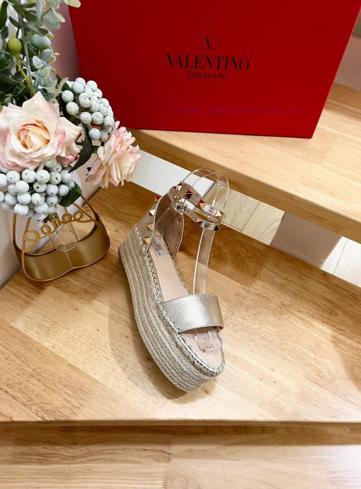 Valentino Garavani Lychee Leather Strap Thick Bottom Slope Heel Sandals-Customized Edition-Mqp91kewo - Image 4