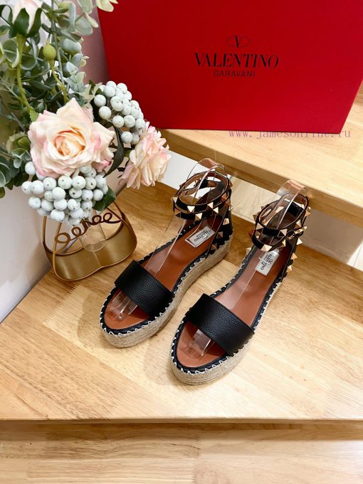 Valentino Garavani Lychee Leather Strap Thick Bottom Slope Heel Sandals-Customized Edition-M1bmv0pzw - Image 8