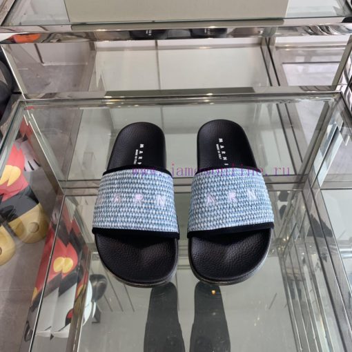 Marni's new spring and summer couple style slippers exude the necessary atmosphere for summed0pzyxtr - Image 2