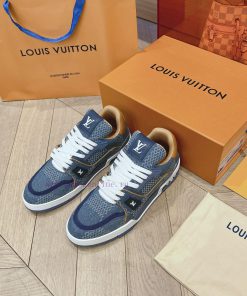 Louis Vuitton's new checkerboard denim trainer sneakers for couplesSizes 35-45zeg79oph
