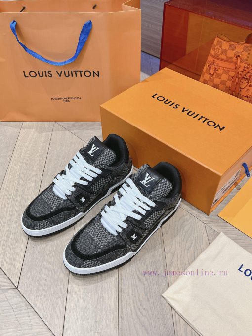 Louis Vuitton's new checkerboard denim trainer sneakers for couplesSizes 35-45pbyveqii - Image 2