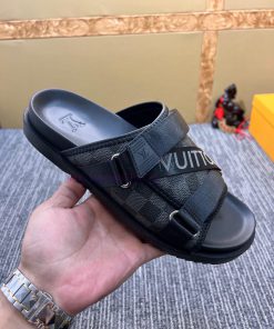 LV One Word Drag LOUIS VUITTON high-end slippers are created one-on-one by Ludeng Yiwei,Branihlutsuz