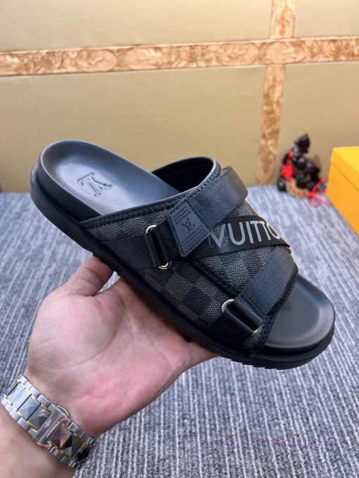LV One Word Drag LOUIS VUITTON high-end slippers are created one-on-one by Ludeng Yiwei,Branihlutsuz - Image 2