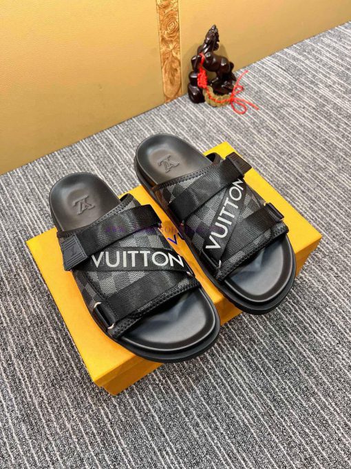 LV One Word Drag LOUIS VUITTON high-end slippers are created one-on-one by Ludeng Yiwei,Branihlutsuz - Image 3