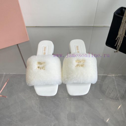 2 ⃣ ️0 ⃣ ️2 ⃣ ️4 ️⃣Miumi*ss New autumn and winter flat wool slippersTop tier—————————Zp's dew06zwjx6