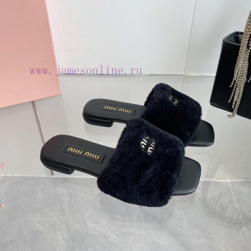 2 ⃣ ️0 ⃣ ️2 ⃣ ️4 ️⃣ Miumi * ss autumn and winter new flat bottomed woolen slippersTop tier——zzhhzrqs - Image 4