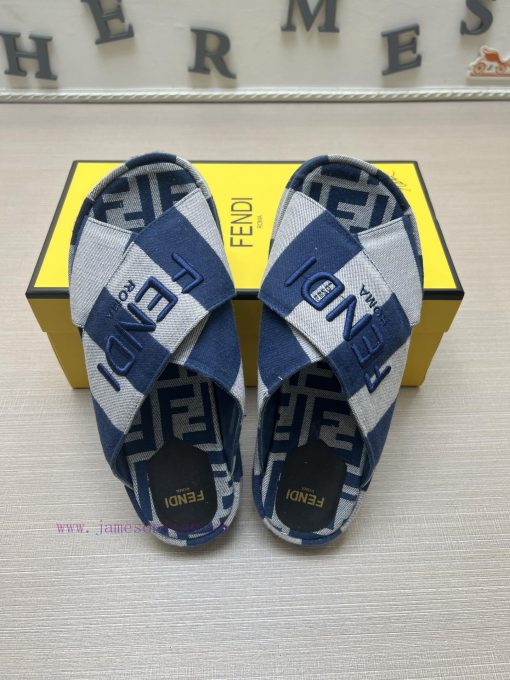 Couple styleFENDI's latest thick soled slippers for spring and summer, featuring an embroideku69qpo9 - Image 3