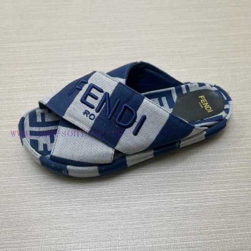 Couple styleFENDI's latest thick soled slippers for spring and summer, featuring an embroideku69qpo9 - Image 9