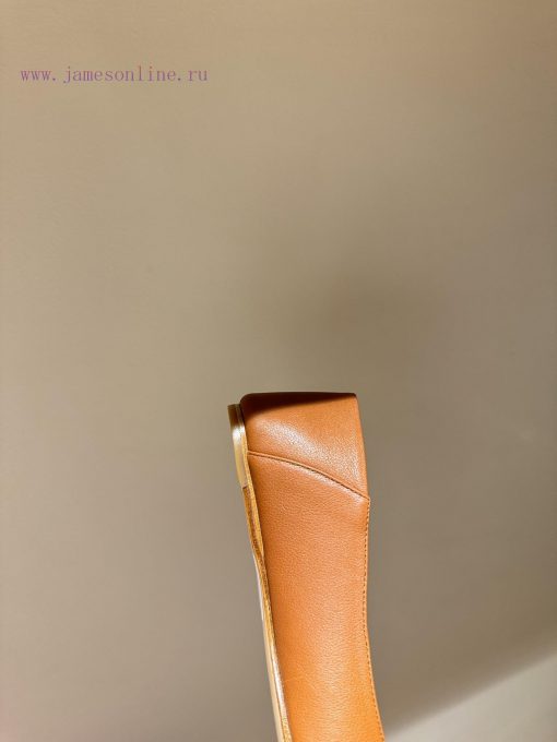 The mostFerragamo 24 year old Ferragamo ballet flat shoes FAM high-frequency exposure balletguw9judv - Image 8