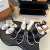 In 2024, Chloe launched a new pair of sandals for spring and summer, which have become populn6jxjoh5