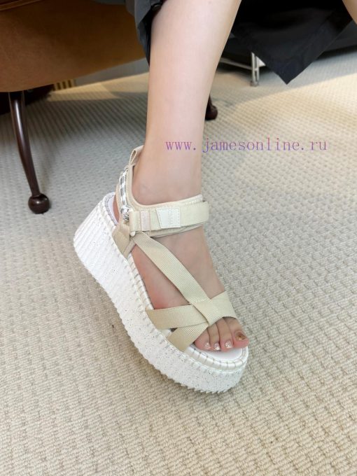 In 2024, Chloe will launch a new pair of sandals simultaneously. The spring and summer stylebfss3lf9 - Image 7
