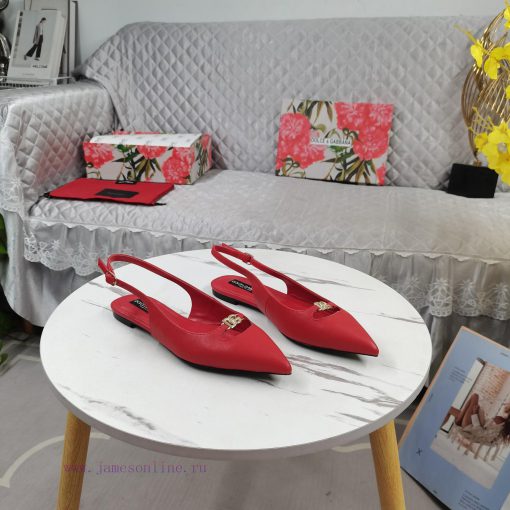 New Top DG2024 official website synchronizes new DG buckle decoration flat sandalsPerfect at83xgoqh8 - Image 5