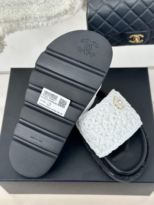 Chanel | Chanel 24P New ProductDouble C cool mat woven lazy slippersSimple and atmospheric, e2wjs8dv - Image 10