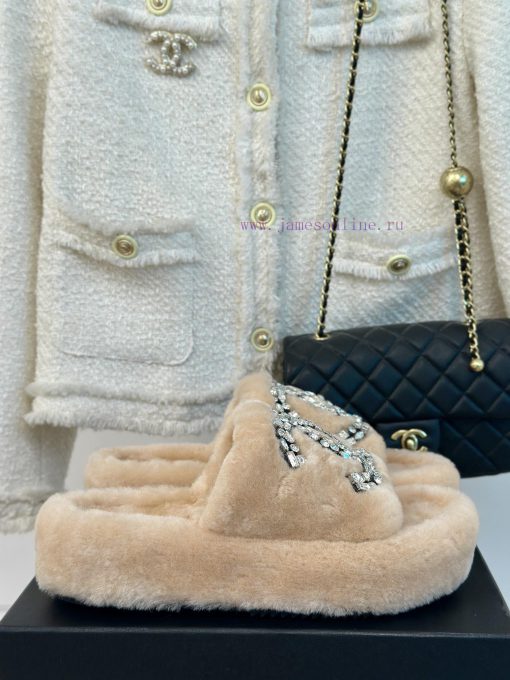 Chanel | Chanel Classic Double C Diamond Thick Bottom Hairy SlippersThe "First to Wear" seriypl1opnz