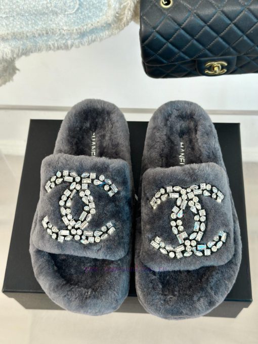 Chanel | Chanel Classic Double C Diamond Thick Bottom Hairy SlippersThe "First to Wear" seri6mv72zg0 - Image 5