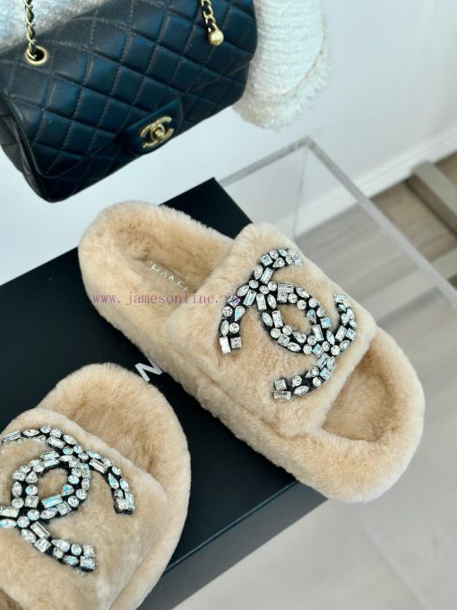 Chanel | Chanel Classic Double C Diamond Thick Bottom Hairy SlippersThe "First to Wear" seriypl1opnz - Image 6