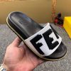 FENDI official website men's slippers and men's shoes are hot selling. The original version sgzzv2x8