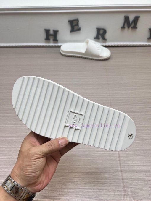 FENDI official website men's slippers and men's shoes are hot selling. The original version vqrz11q5 - Image 10