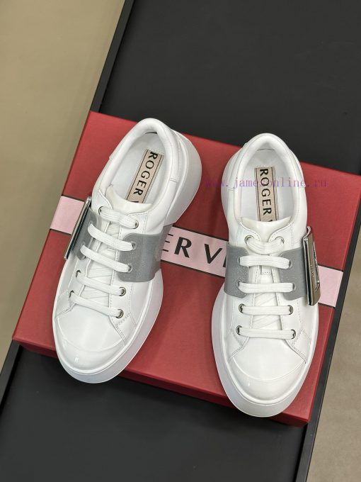 roger vivier ss24 new arrival-～The latest Viv's Skate diamond buckle thick soled casual shoekxqw3xn7 - Image 3