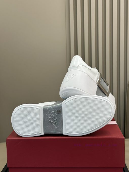 roger vivier ss24 new arrival-～The latest Viv's Skate diamond buckle thick soled casual shoekxqw3xn7 - Image 10