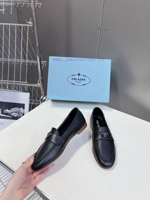 PRADA's new triangle logo fashion loafers - top-notch quality, super accurate style, retro f599spold - Image 5