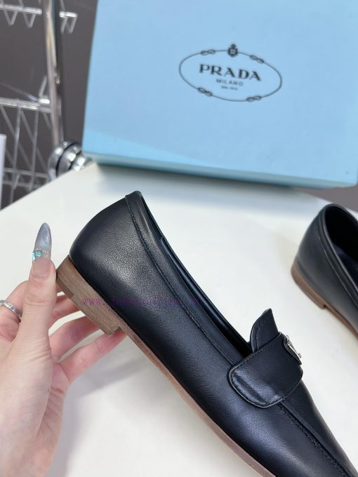 PRADA's new triangle logo fashion loafers - top-notch quality, super accurate style, retro f599spold - Image 9