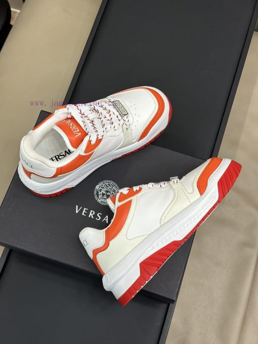 Versace  fw24 new arrival～Versace sports shoes new productsIt looks average, but it's complet0az46pr - Image 5