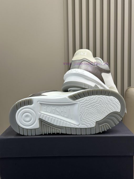 Versace  fw24 new arrival～Versace sports shoes new productsIt looks average, but it's comple1a2eyoj3 - Image 10
