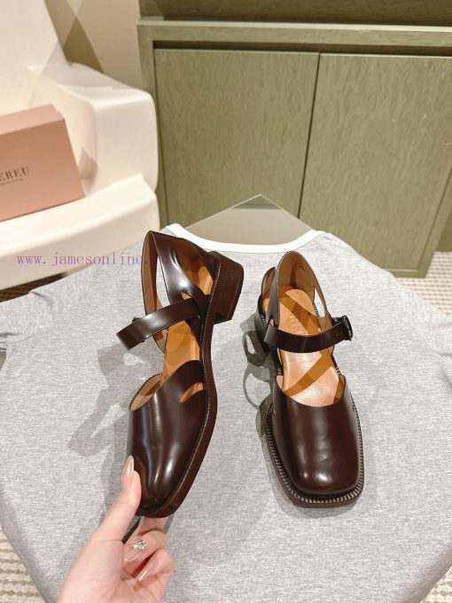 | ²⁰²4 𝐬𝐬  🤍🤎HEREU British minimalist motorcycle sandals with thick heels, round heads, anmce6ubd8 - Image 3